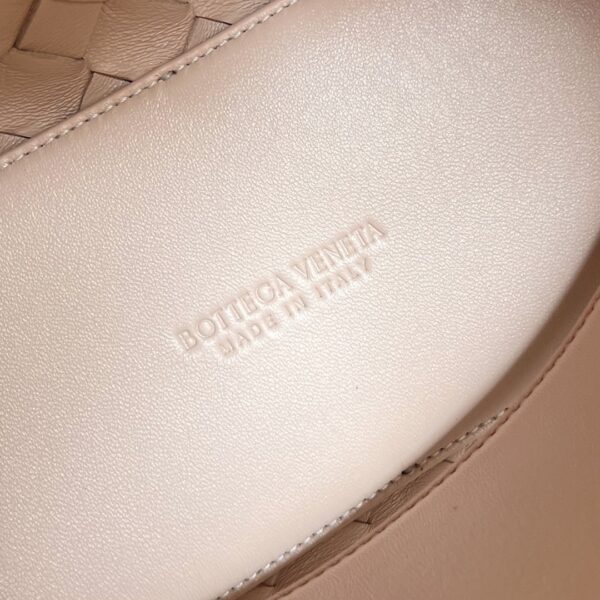 BOTTEGA VENETA BV Small Andiamo