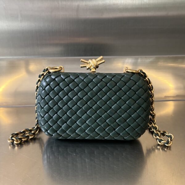 Bottega Veneta Knot With Chain