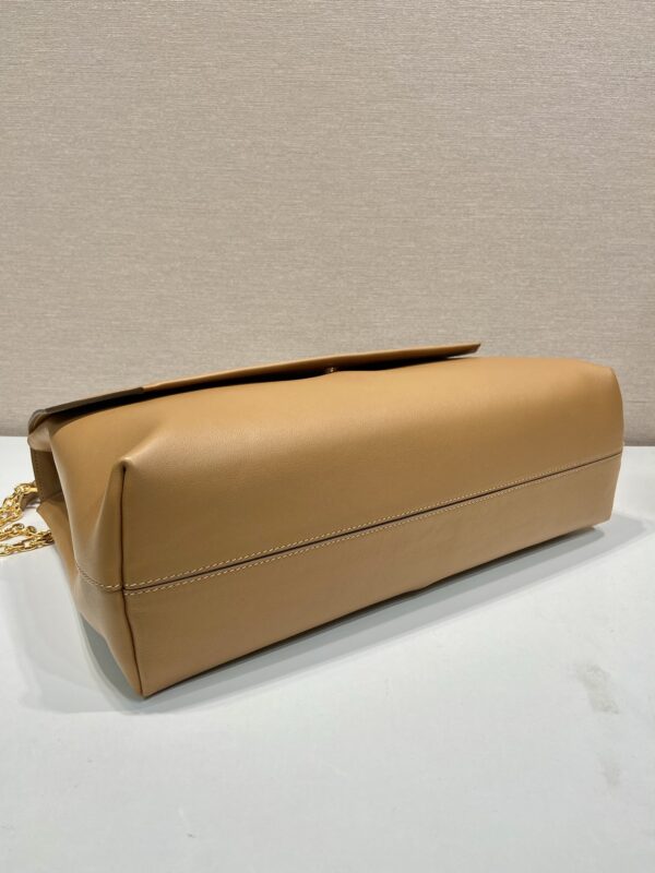 Prada Leather shoulder Bag