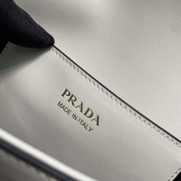 Prada Arqu?? Leather shoulder bag moon bag
