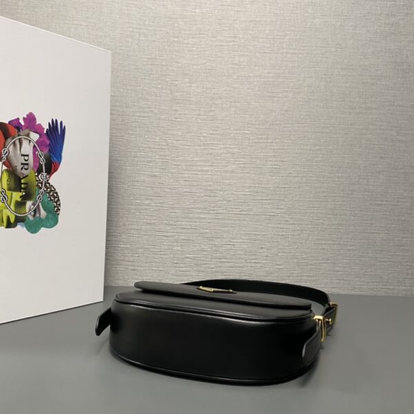 Prada Arqu?? Leather shoulder bag moon bag