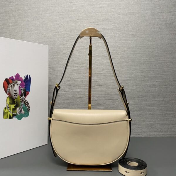 Prada Arqu?? Leather shoulder bag moon bag