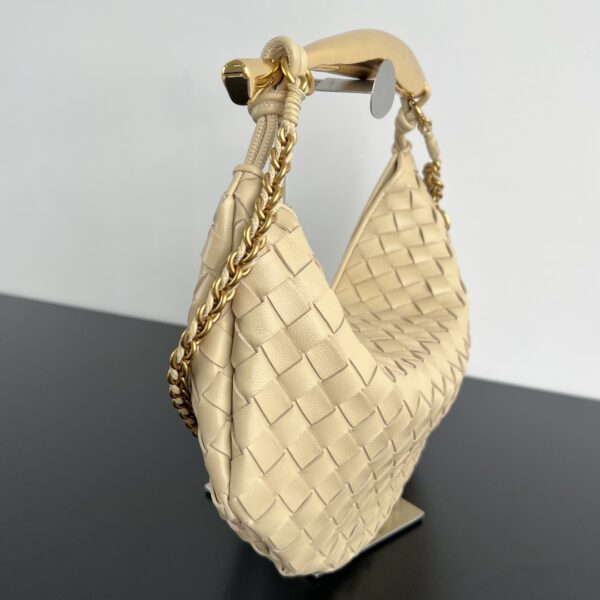 Bottega Veneta BV Sardine With Chain
