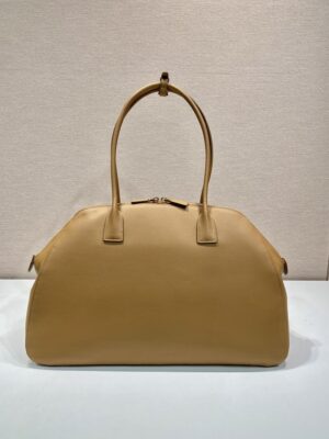 Large leather tote bag with zipper closure