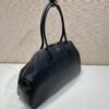 Large leather tote bag with zipper closure