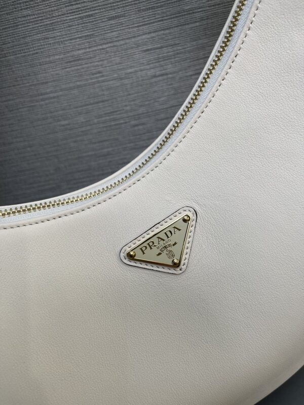 Prada Large leather shoulder bag Hobo