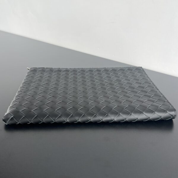 Bottega Veneta Intrecciato Half Zip Pouch