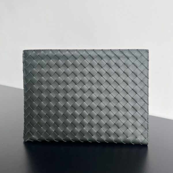 Bottega Veneta Intrecciato Half Zip Pouch