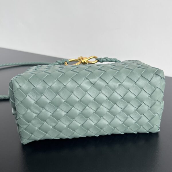 BOTTEGA VENETA BV Small Andiamo