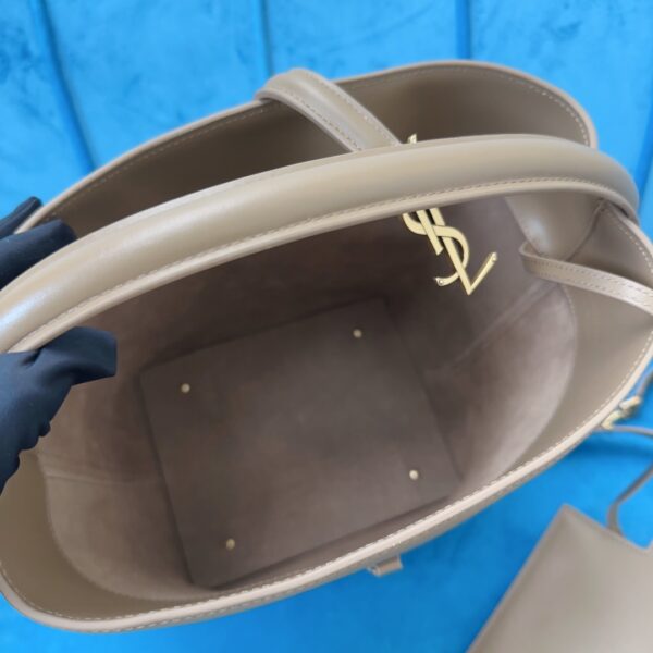 YSL LE 37 IN SHINY LEATHER