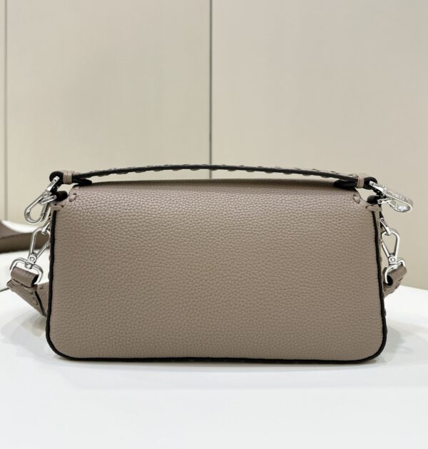 FENDI BAGUETTE