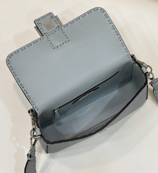 FENDI BAGUETTE