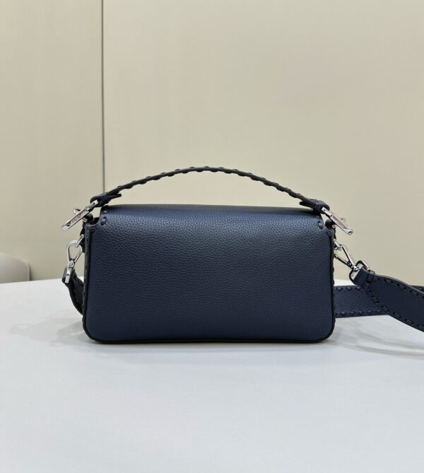 FENDI BAGUETTE