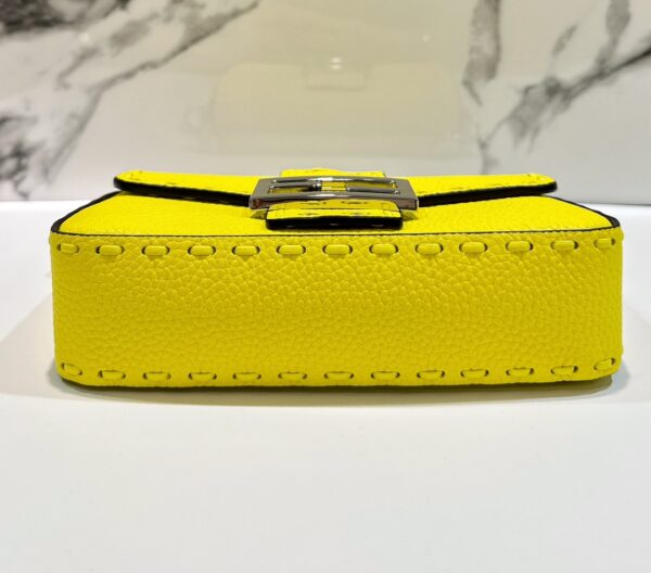 FENDI BAGUETTE