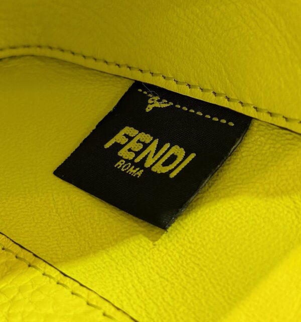 FENDI BAGUETTE