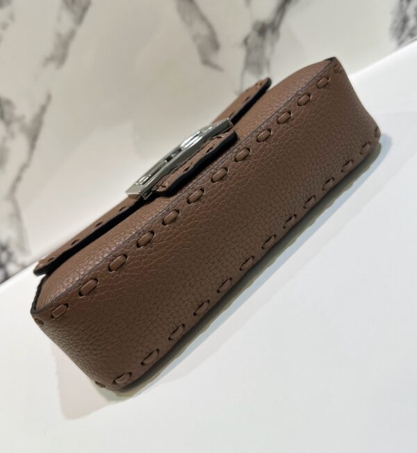 FENDI BAGUETTE