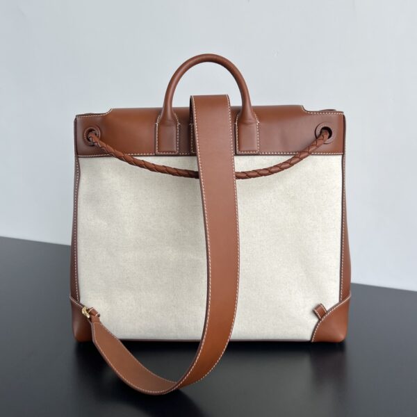 Bottega Veneta BV Large Andiamo Backpack