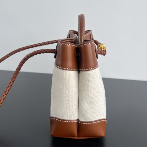 BOTTEGA VENETA BV Small Andiamo