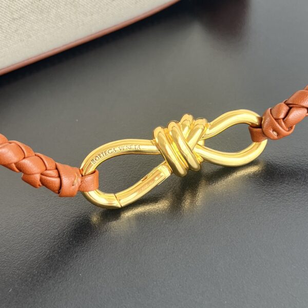 BOTTEGA VENETA BV Small Andiamo