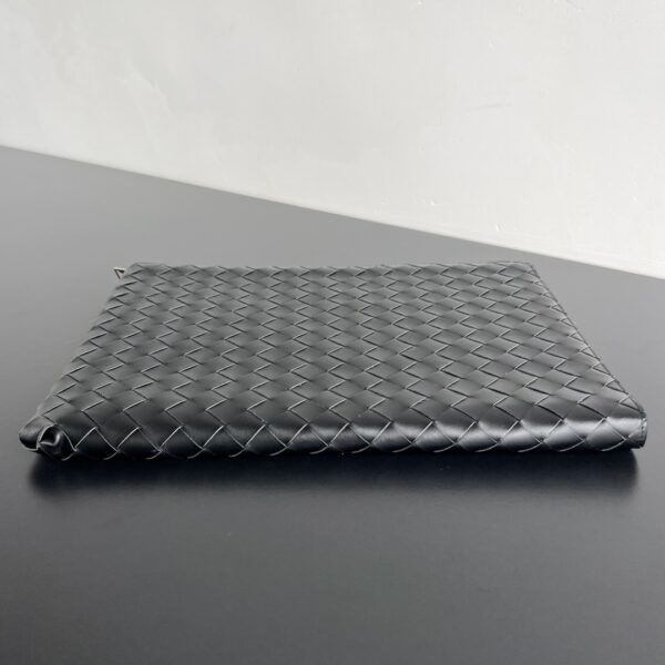 Bottega Veneta Intrecciato Half Zip Pouch