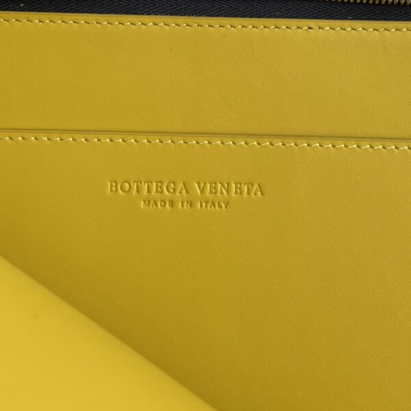 Bottega Veneta Intrecciato Half Zip Pouch