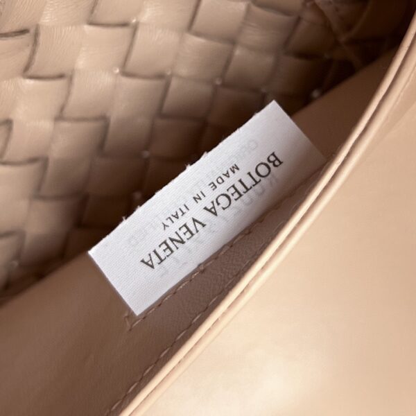 Bottega Veneta Cabat Large Bag