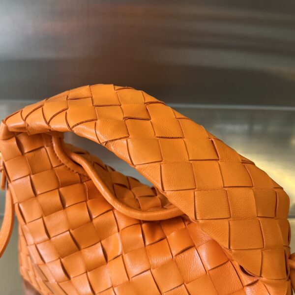 Bottega Veneta Mini Hop
