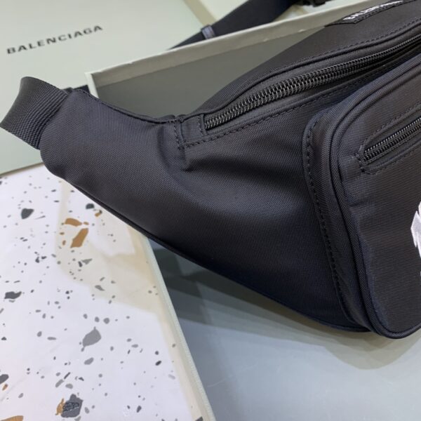 Balenciaga Waist bag