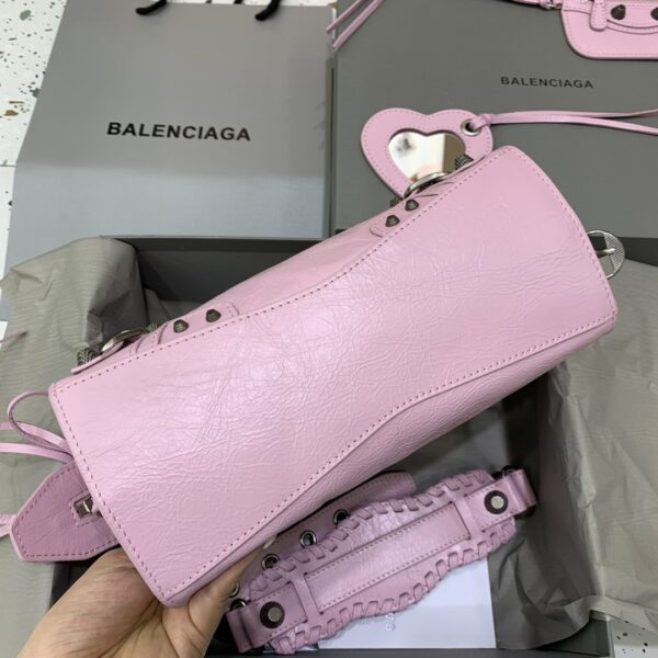 Balenciaga Neo cagole