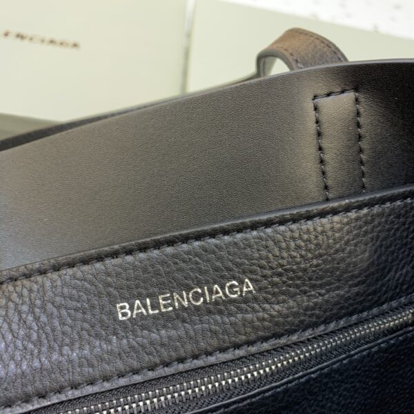 Balenciaga tote mini