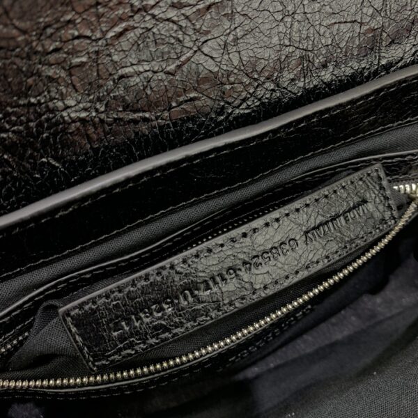 Balenciaga Le Cagole