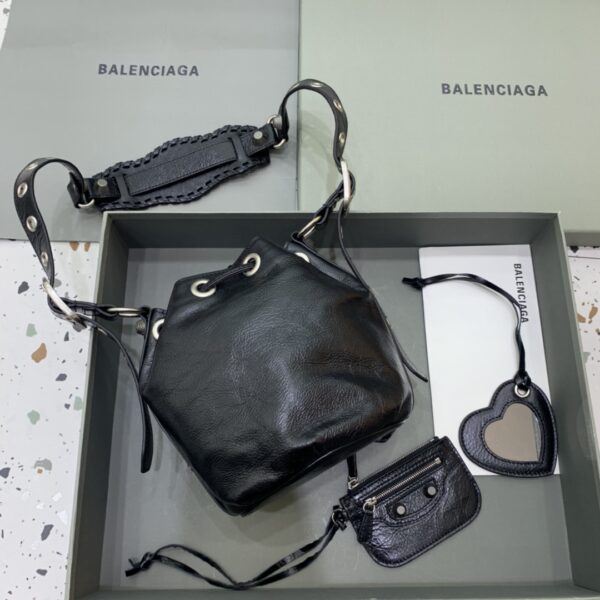 Balenciaga city