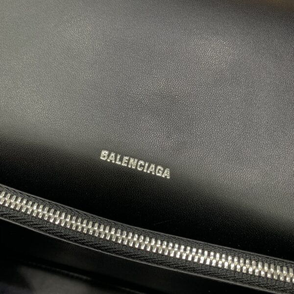 Balenciaga crush large