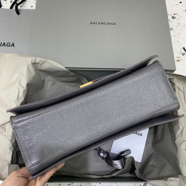 Balenciaga crush medium