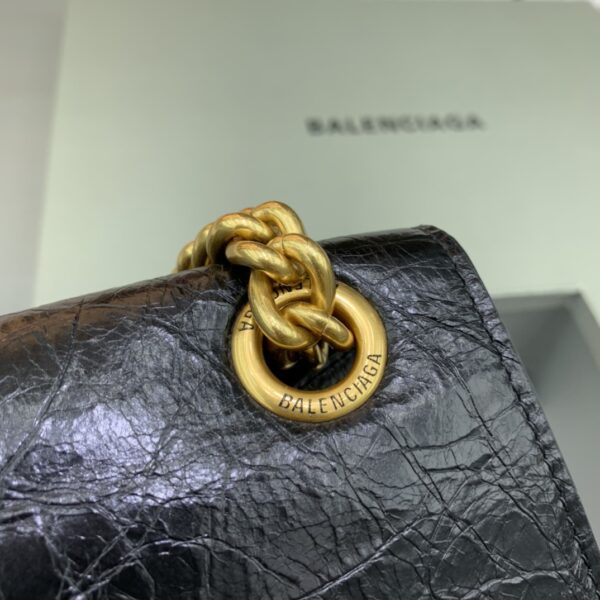 Balenciaga crush medium