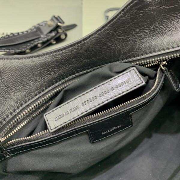 Balenciaga Neo cagole