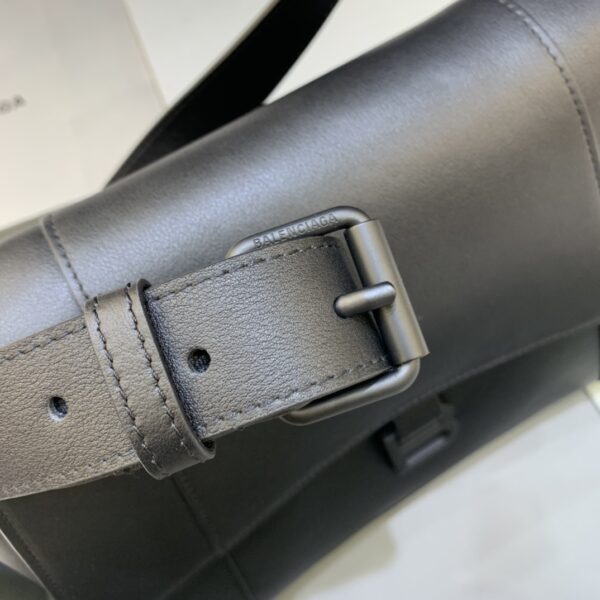 Balenciaga Hourglass