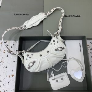 Balenciaga Le Cagole