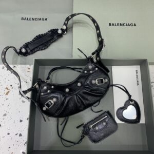 Balenciaga Le Cagole