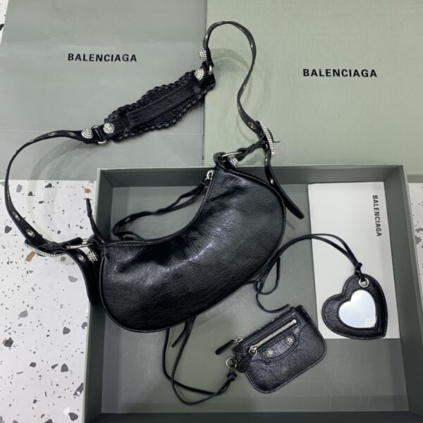 Balenciaga Le Cagole