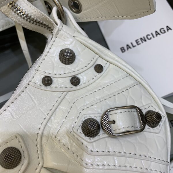Balenciaga Le Cagole