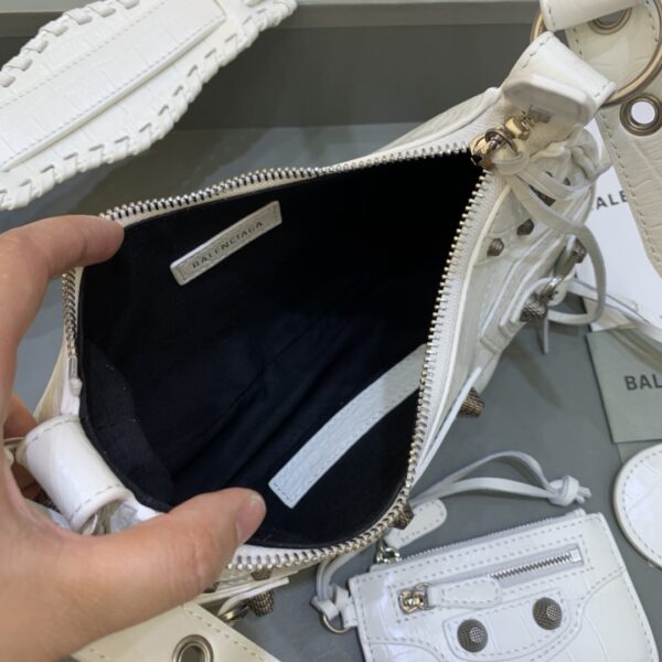 Balenciaga Le Cagole