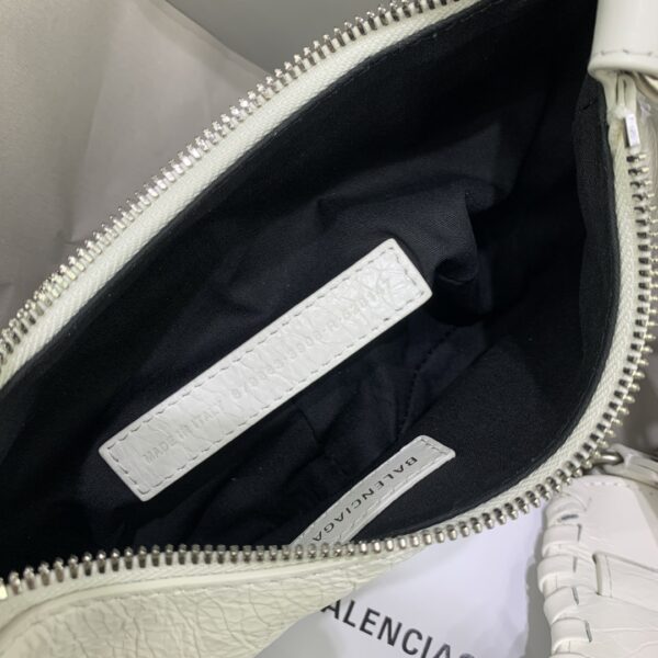 Balenciaga Le Cagole