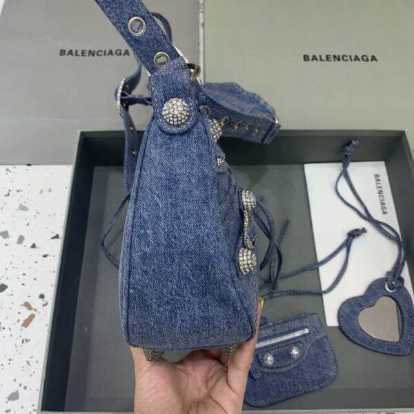 Balenciaga Le Cagole