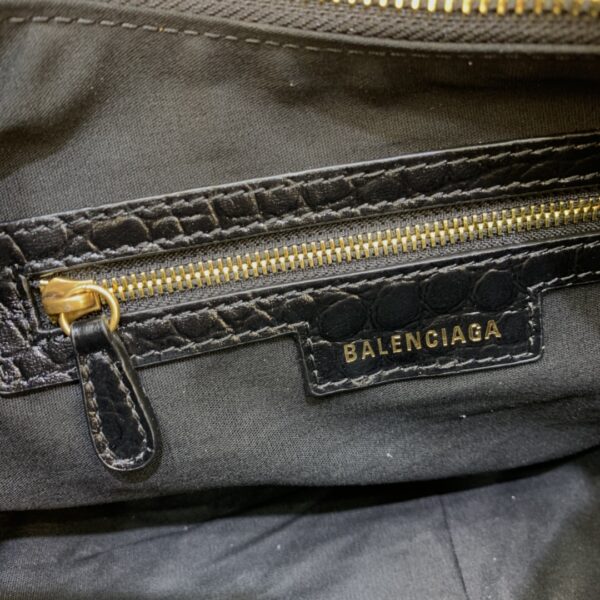 Balenciaga Le Cagole