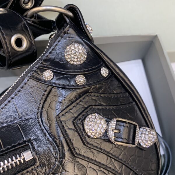 Balenciaga Le Cagole
