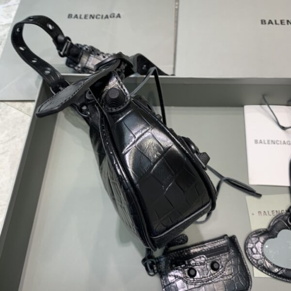 Balenciaga Le Cagole