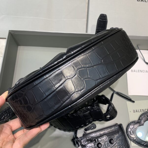 Balenciaga Le Cagole