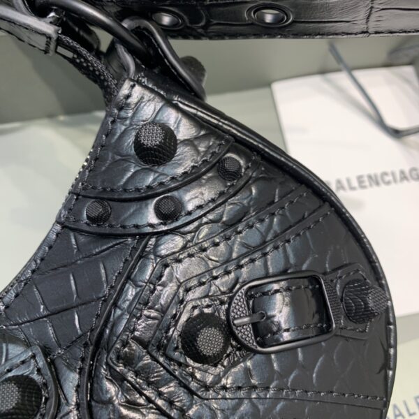 Balenciaga Le Cagole