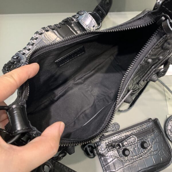 Balenciaga Le Cagole